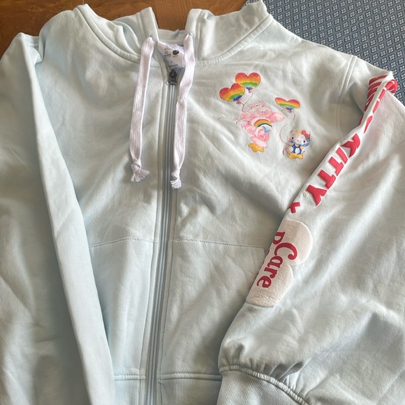 Hello kitty and friends sweater - Picture 1 of 4